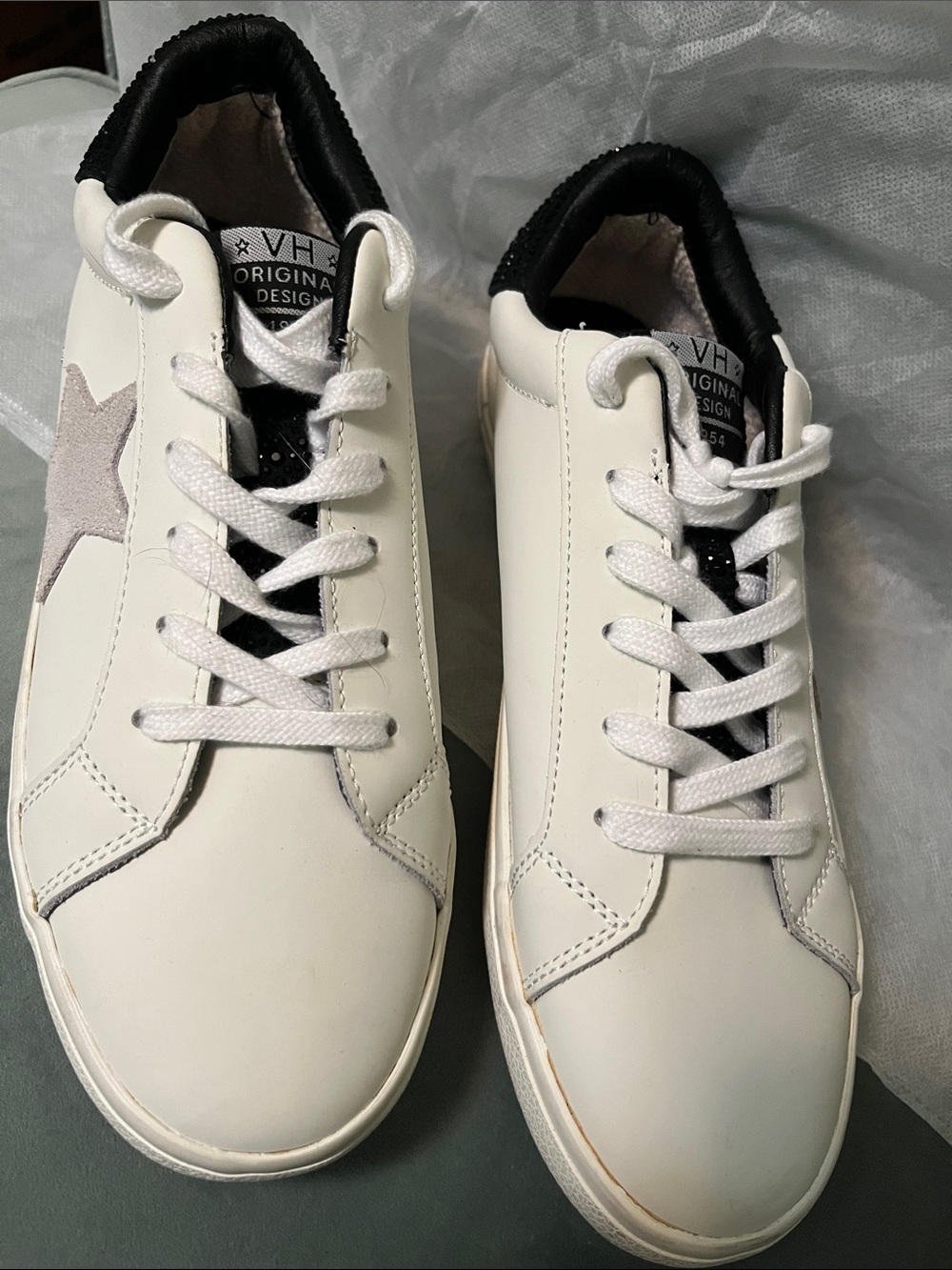 NEW Vintage Havanas sneakers Womens size 11